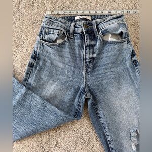 Willow & Root “The Vintage Flared Out” Jeans – Size 24x30